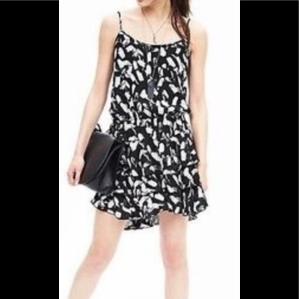 Banana Republic flirty party dress